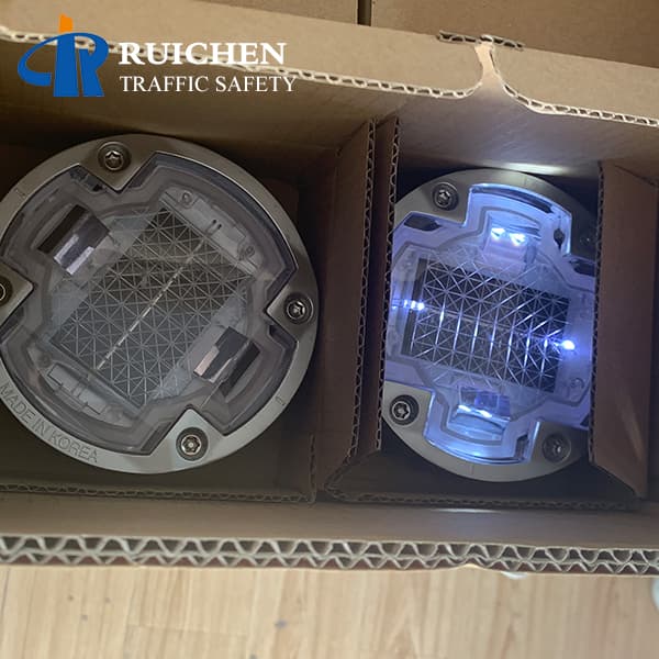 Ruichen Solar Road Stud Synchronous Flashing For Walkway